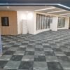 موكيت بلاط 50×50 بتصميم عصري وجودة عالية مناسب للمكاتب والشركات سهل التركيب والتنظيف